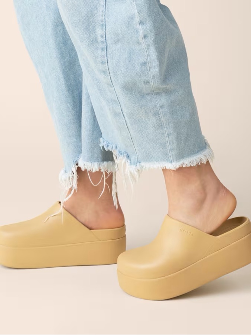 Dylan Platform Croc Women’s Clog Mules in Wheat